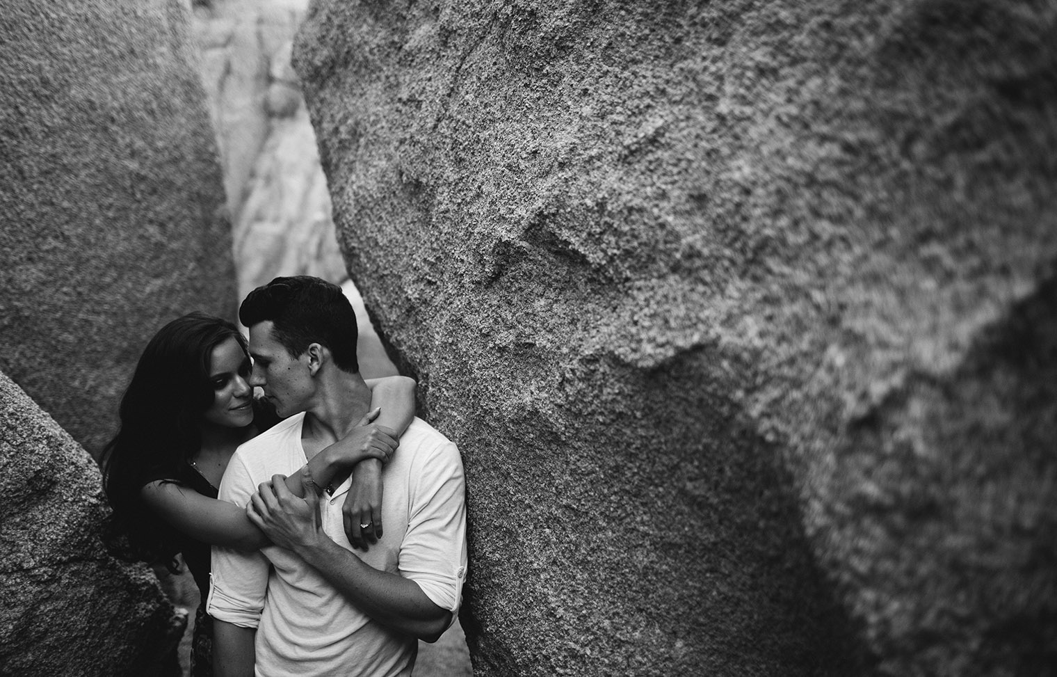 joshua tree engagement session bw_115