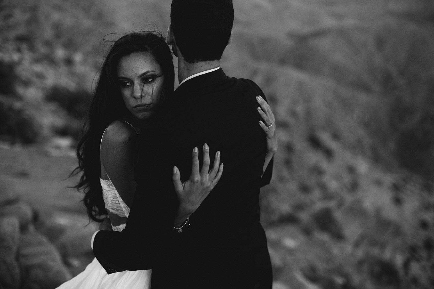 joshua tree engagement session bw_68