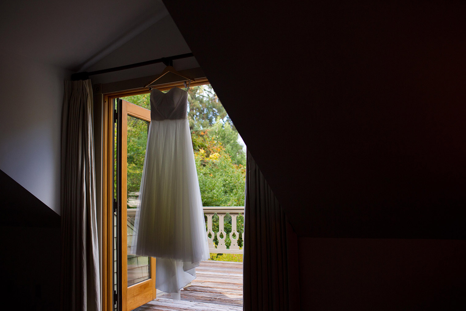bride getting ready at mill valley inn