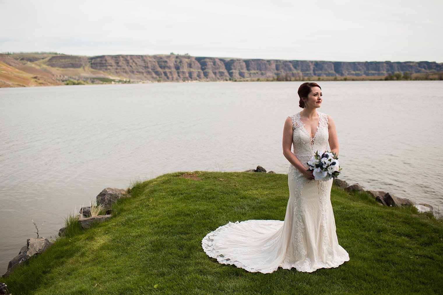 Bride Portrait by Wenatchee Wedding Photographer