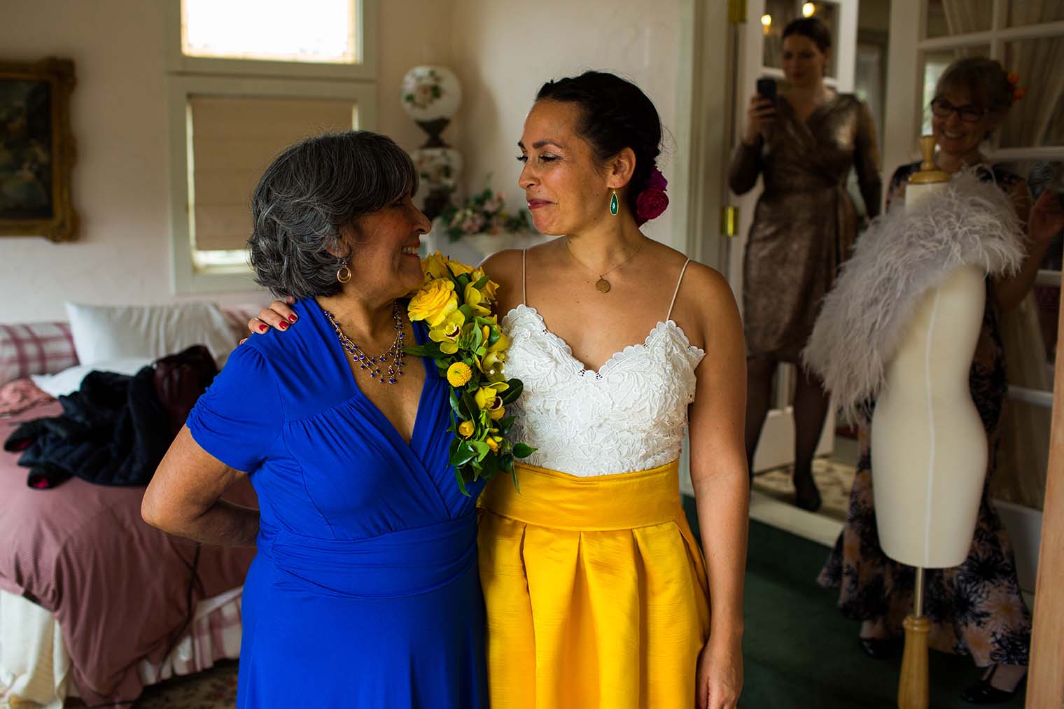 Bride at Union Hill Inn in Sonora 