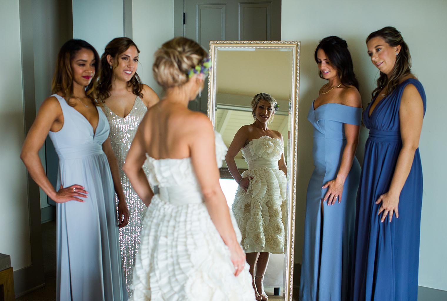 heritage house resort wedding getting ready