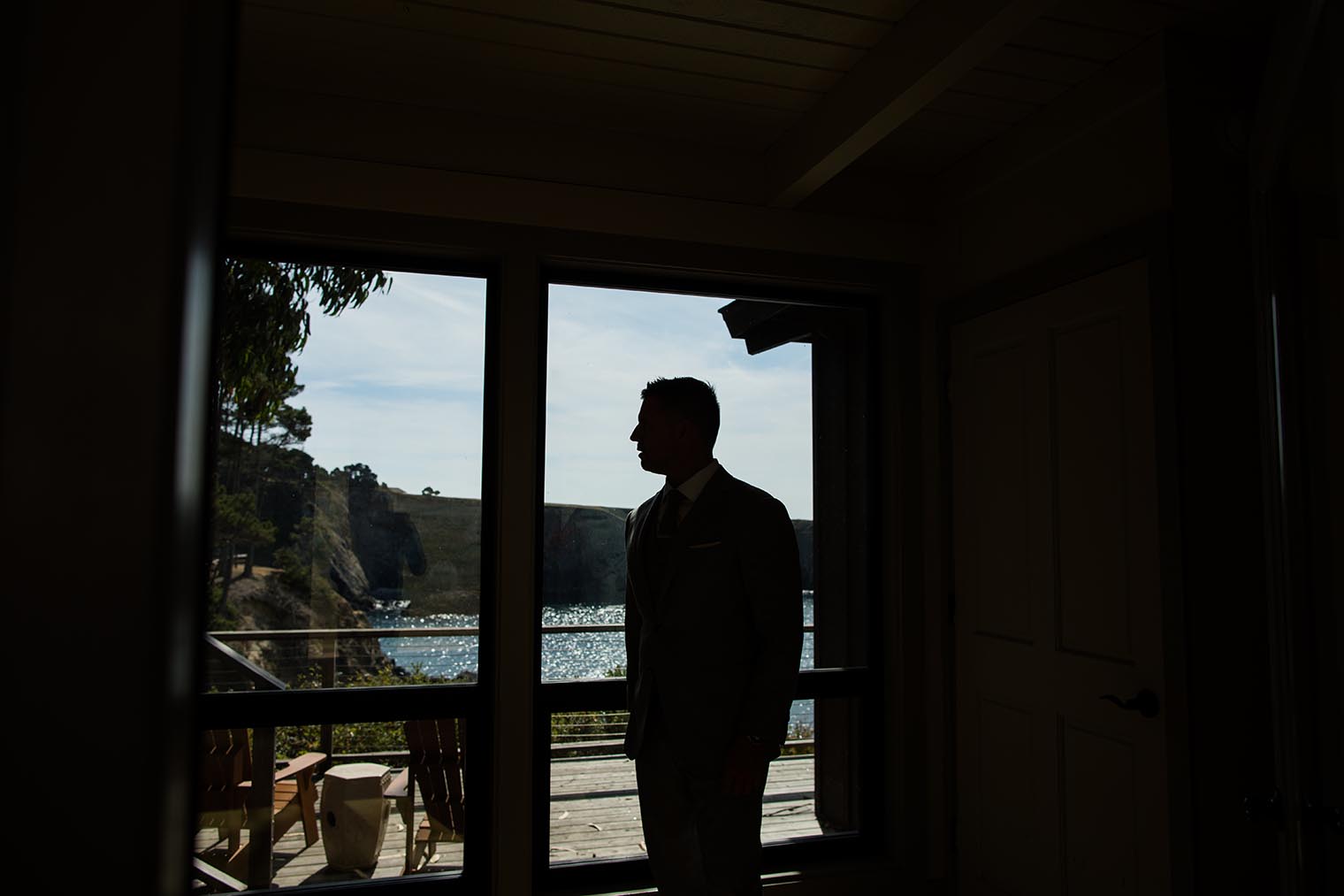 heritage house resort groom portrait