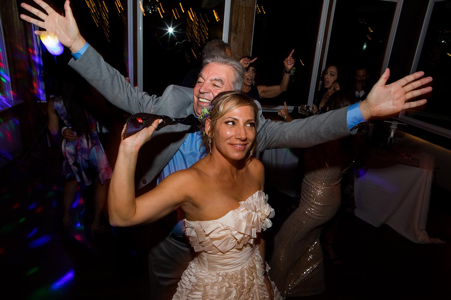 wedding reception at heritage house resort 